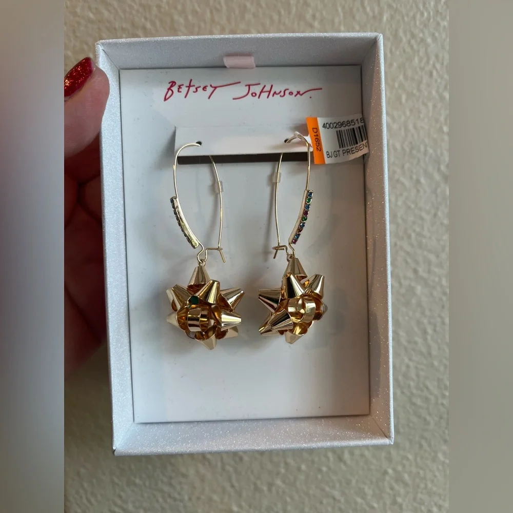 Betsey Johnson Gold Starburst Earrings Christmas